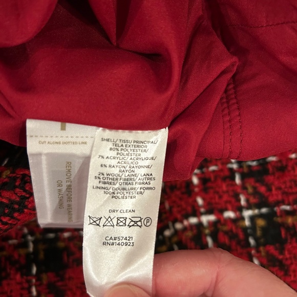 NWT LOFT | Red Plaid Skirt | Size 14 - Picture 6 of 6